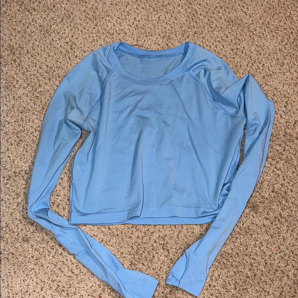 Lululemon cropped swiftly top